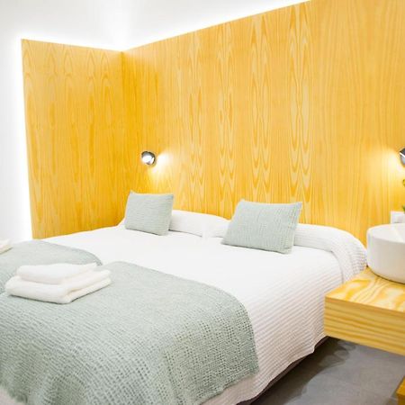 Kalidas Hostel Suites Кальдас-де-Рейс Екстер'єр фото